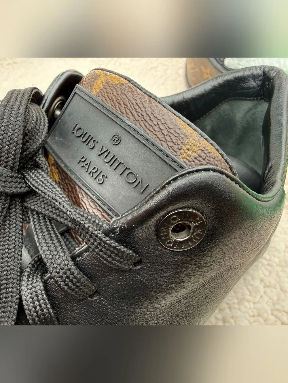 AUTHENTIC Louis Vuitton Men's Rivoli Black Leather Low-Top Sneakers Size 8 US